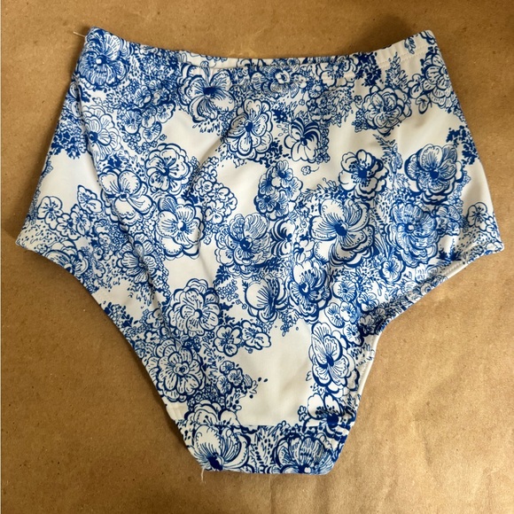 NWT American Apparel Blue Floral Print High Waisted Brief Bikini Bottoms. XS - Picture 2 of 6